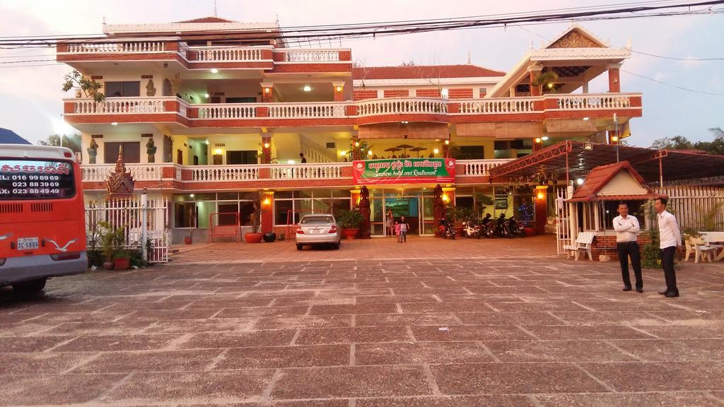 Jasmine Hotel Sihanoukville Exterior photo